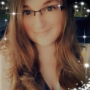 Meet your Posher, Bethany